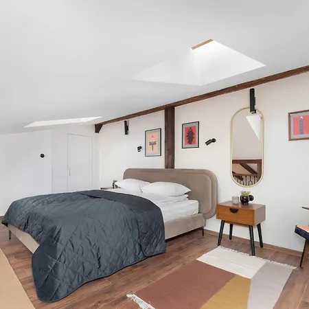 Appartamento Functional & Modern In The Center By Renters *